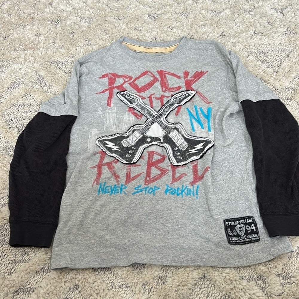 Old Navy Boys Medium Rock City Rebel - NY- Never Stop Rocking Long sleeve shirt